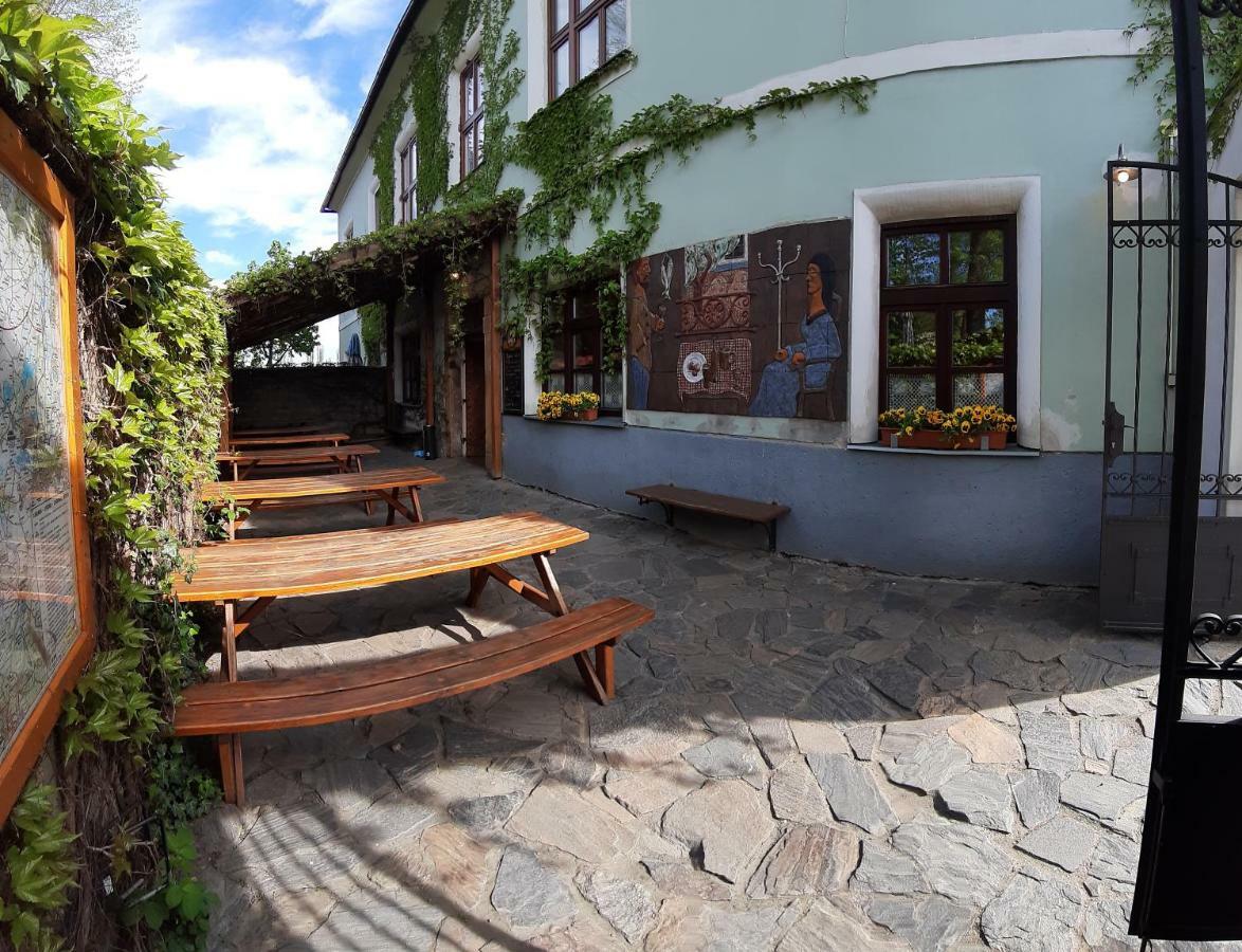Penzion A Restaurace U Hajku Nové Dvory Dış mekan fotoğraf